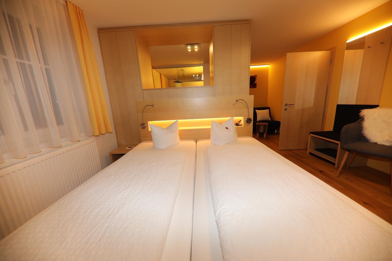 Hotel Oxa ฮิตทีเซา ภายนอก รูปภาพ